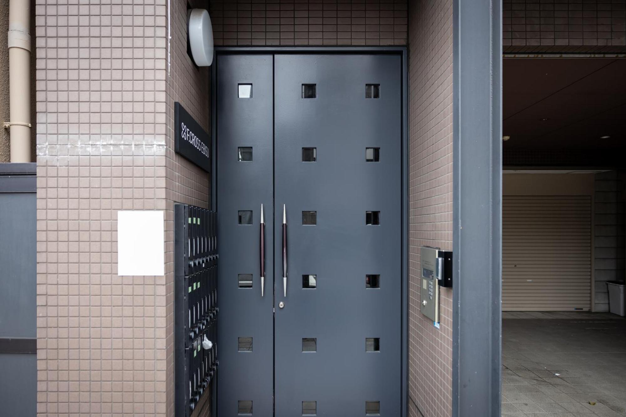 F Cross Ebisu Apartment Osaka Exterior photo